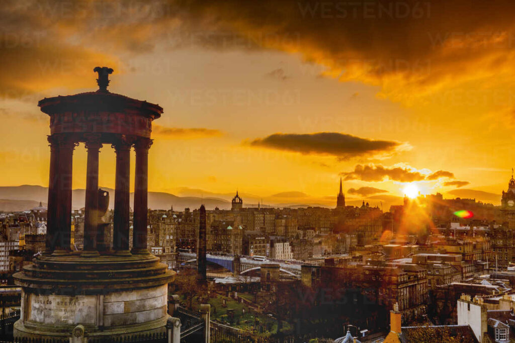  Watch Sunset From Calton Hill And The Scottish National Monument