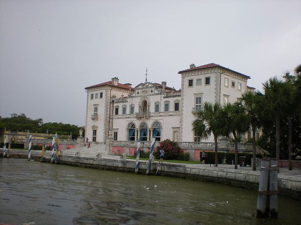 Discover Vizcaya Museum