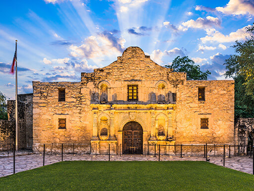 Explore the Historic Alamo