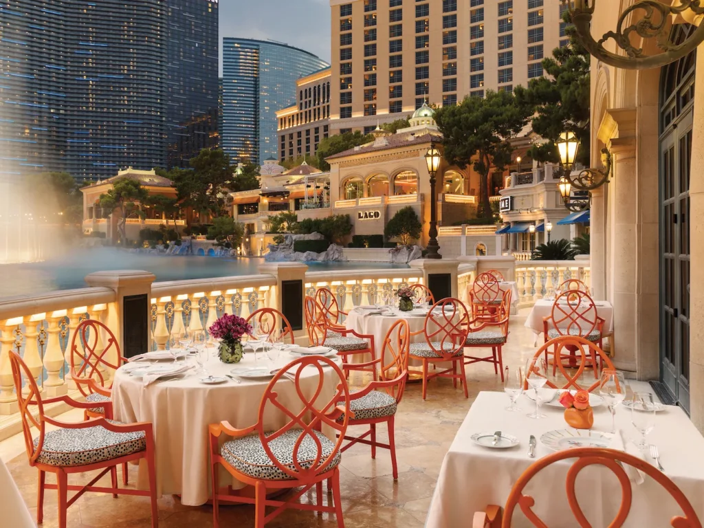 Unique Dining Experiences in Las Vegas for Couples